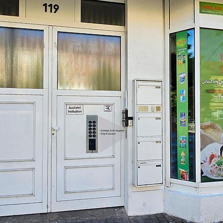 Schoene Ferienwohnung 78M2, 3 Schlafzimmer, 2 Baeder, Zentrumnah, 1Og Erfurt Extérieur photo