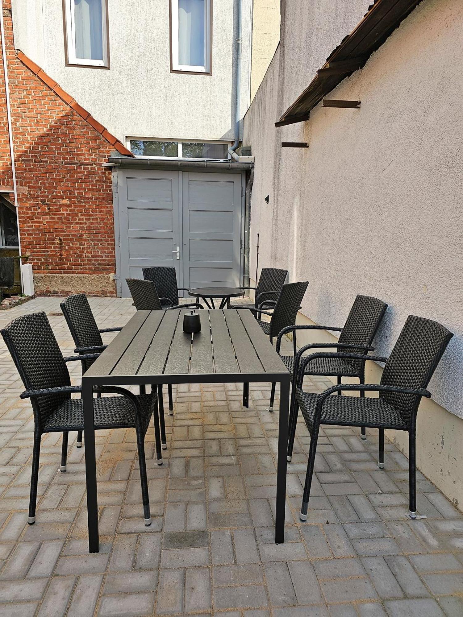 Schoene Ferienwohnung 78M2, 3 Schlafzimmer, 2 Baeder, Zentrumnah, 1Og Erfurt Extérieur photo