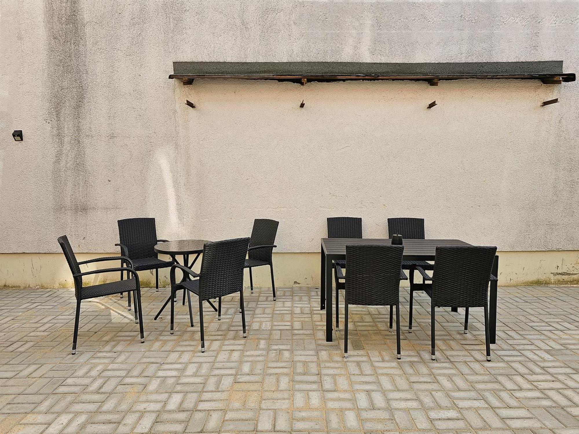Schoene Ferienwohnung 78M2, 3 Schlafzimmer, 2 Baeder, Zentrumnah, 1Og Erfurt Extérieur photo